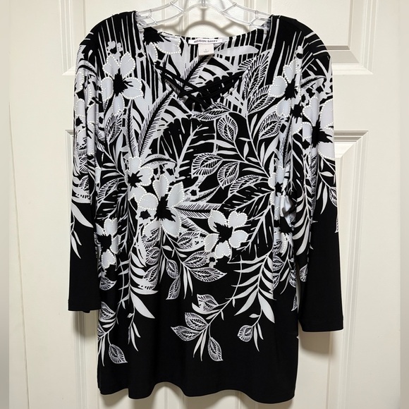 Leaf Pattern top - Picture 2 of 8